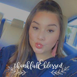 Meet your Posher, Tori